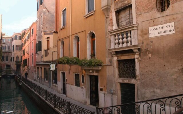 Hotel Locanda Canal