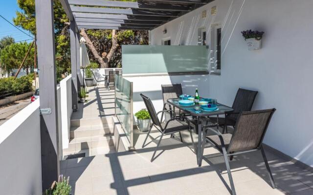 Orama Suites I