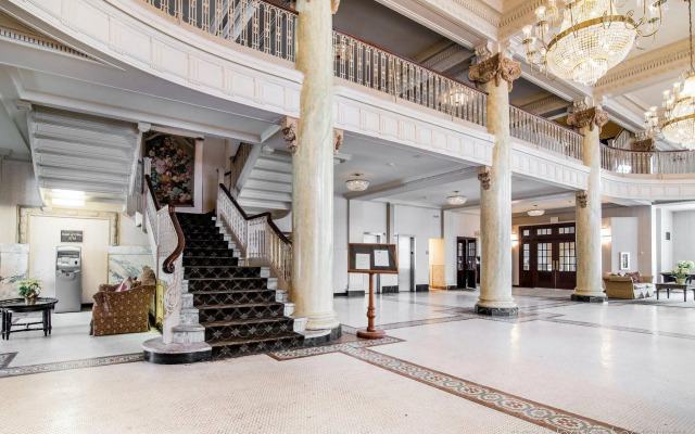 DoubleTree by Hilton Utica