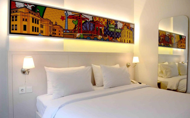 MaxOne Signature Glodok Jakarta