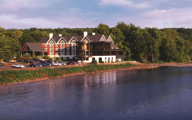 Lambertville Station Restaurant and Inn
