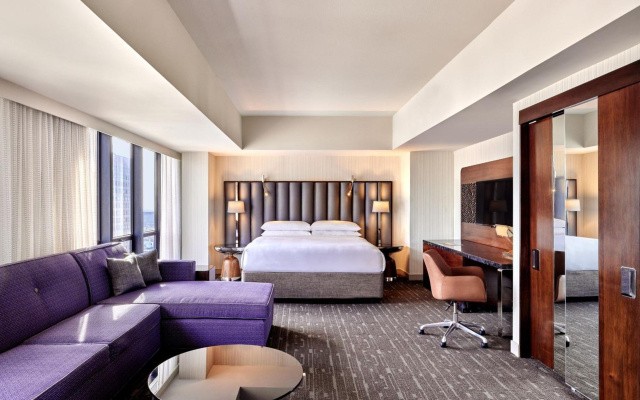Sheraton Grand Los Angeles