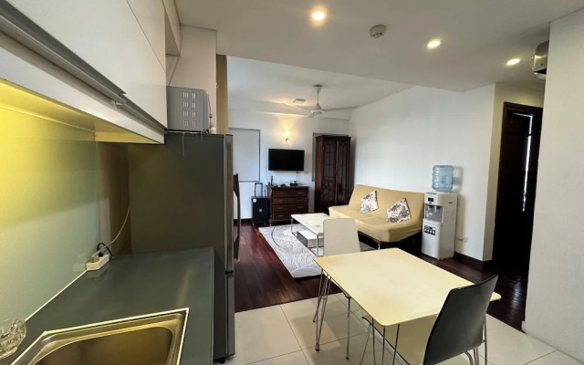 Sunshine Apartments