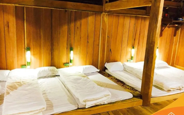 Zostay Homestay - Adults Only