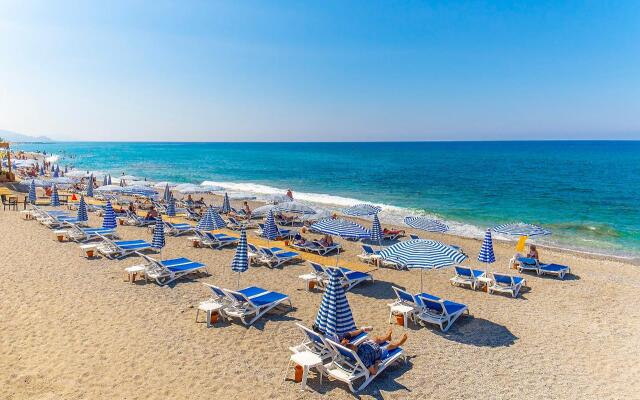 Relax Beach Hotel - All inclusive