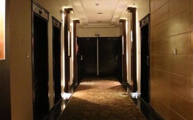 Al Joon Aparthotel