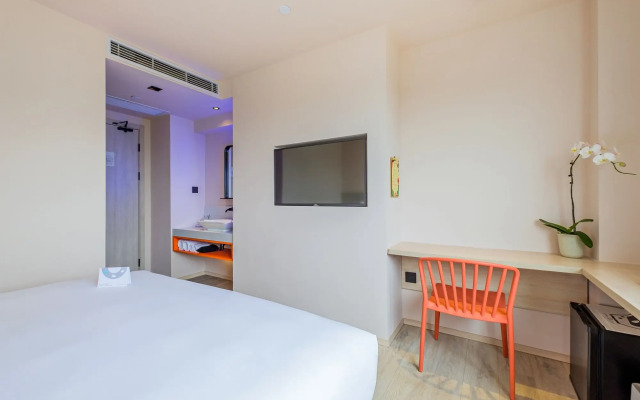 PACE HOTEL Suzhou Guanqian Branch