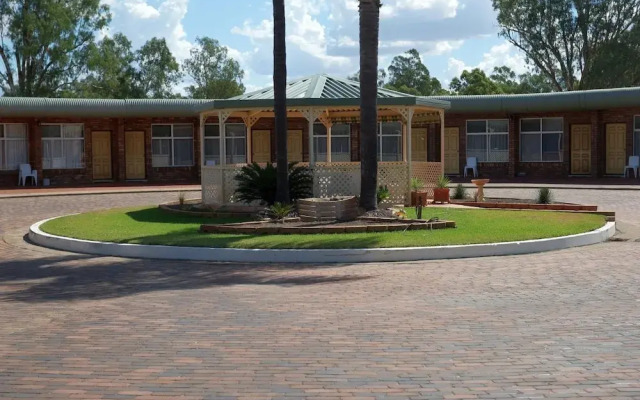 Nandewar Motor Inn