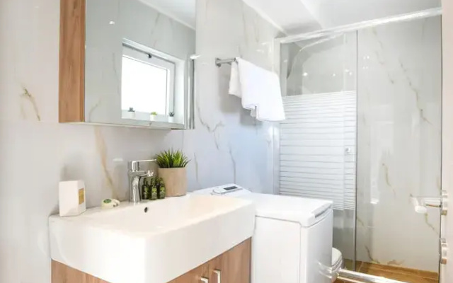 Sunset Luxury Suite