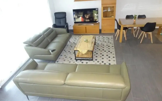 Euro Apartment