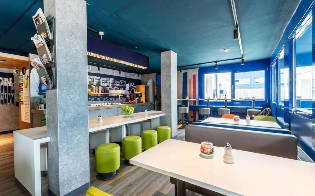 B&B HOTEL Freiburg-West