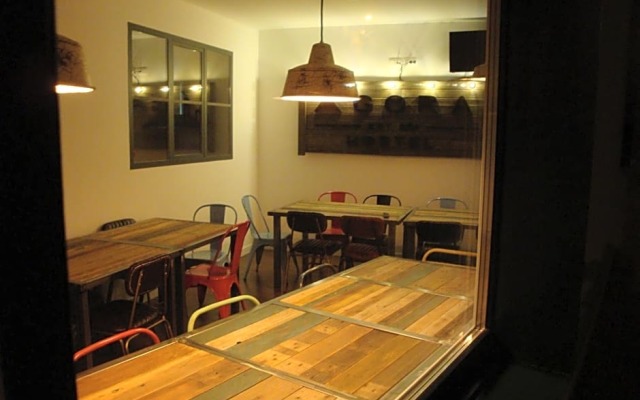 Agora Hostel