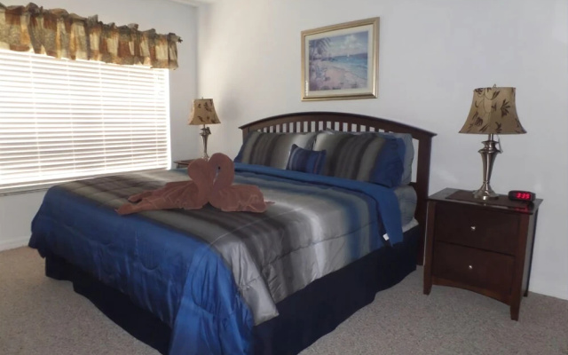1391-38559 - 4 Bedroom Townhome