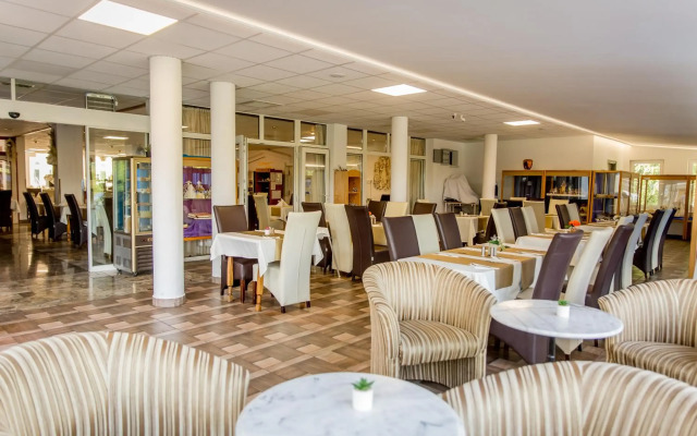 Aphrodite Hotel