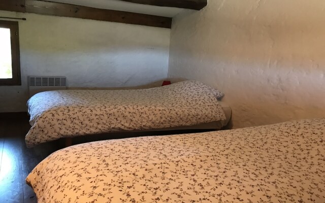 Une Pause Sur La Colline - Gîte 4 pers.