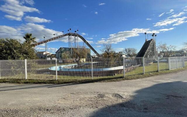 Appartement Port Camargue, 2 pièces, 4 personnes - FR-1-250-190