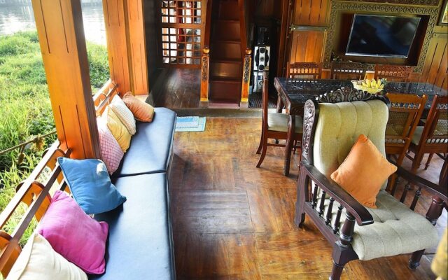My Trip Houseboat