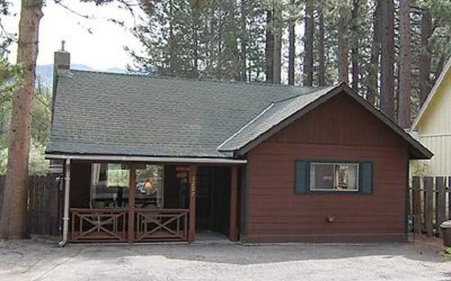 1207 Omalley Drive by RedAwning