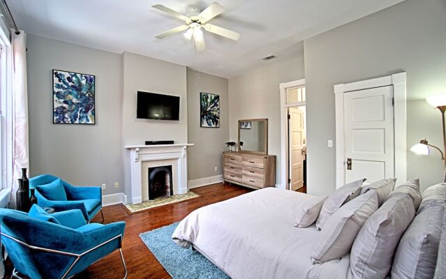2 Bed Home in Downtown Savannah