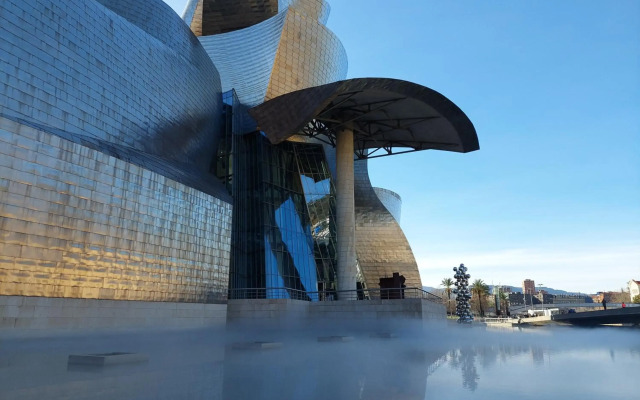 Bilbao Center Apt parking FREE