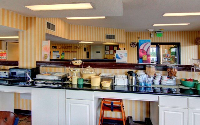 Quality Inn Auburn Campus Area I-85