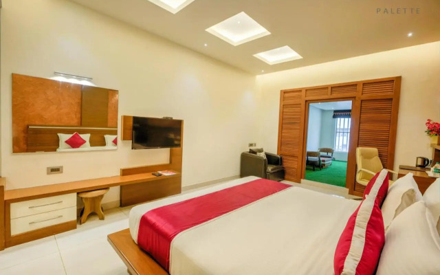 Hotel Pioneer Grand Palace