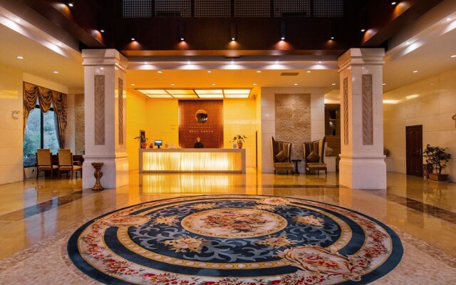 Meili Xiangyue Canghai Golf Hotel