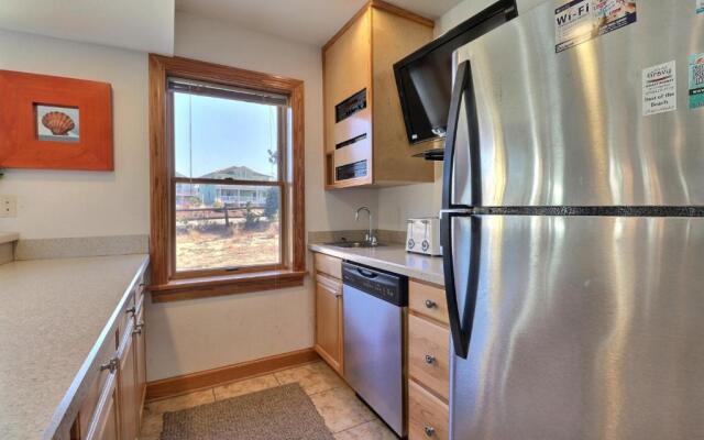 6155 Designed to Please Water Views