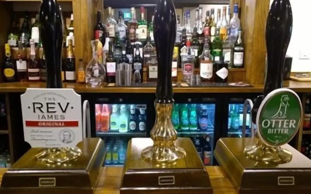 The Helyar Arms