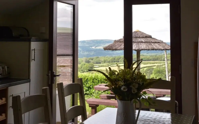 Rhiwddu Barns - Brecon Beacons National Park
