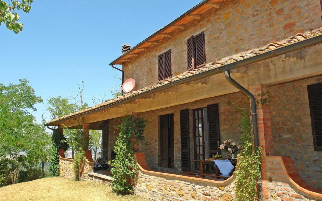 Holiday Home Poggio Al Colle by Interhome
