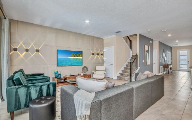 4586 Narrative Ln