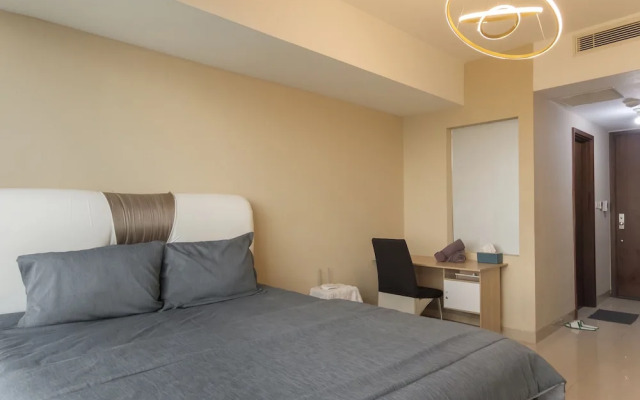 TwoSpaces Living at UResidence Apartment
