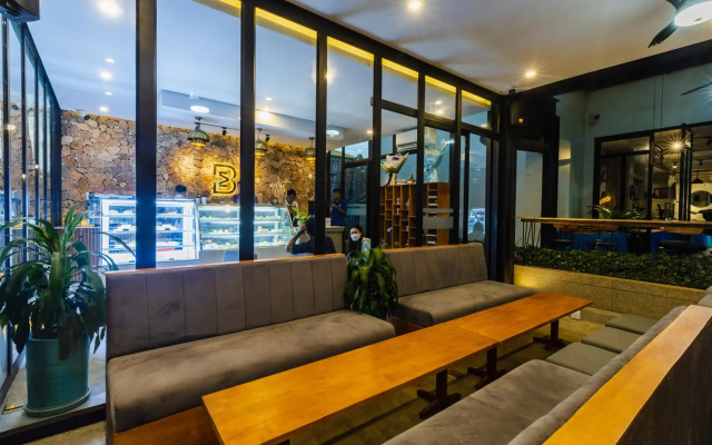 Bayon Modern Residence