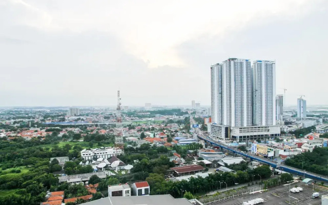 Nice View Studio @ Azalea Suites Apartment