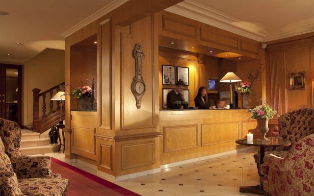 West-End Hotel