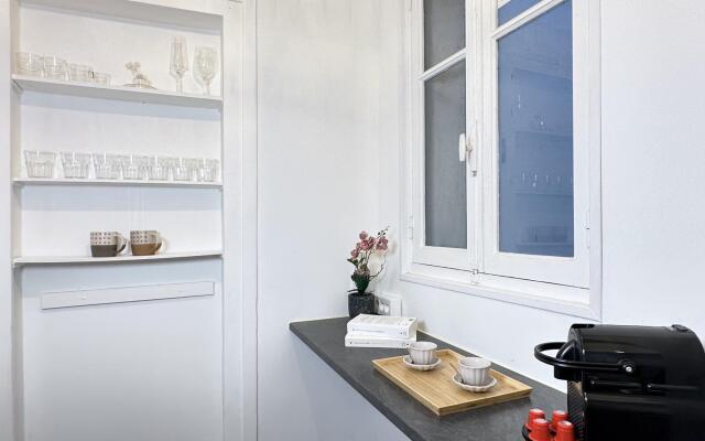 Arc de Triomphe - Spacieux appartement - B 1626