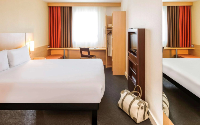 ibis Lugano Paradiso – Guest Rooms – Paradiso