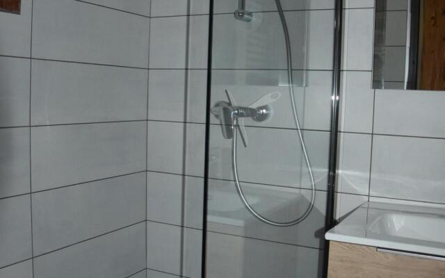 Studio Pralognan-la-Vanoise, 1 pièce, 4 personnes - FR-1-464-204