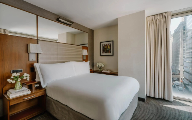 Holiday Inn NYC - Lower East Side by IHG