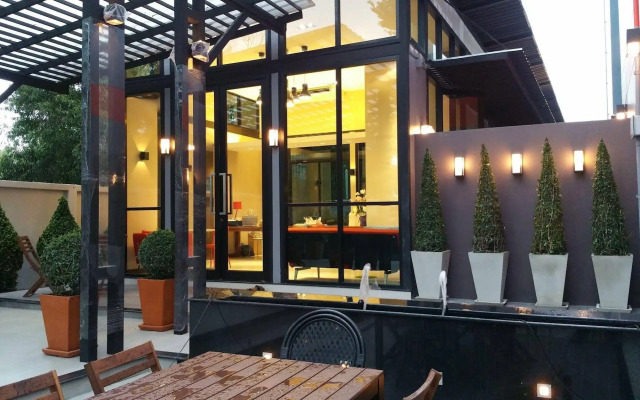 Woodroof Residence Rangsit