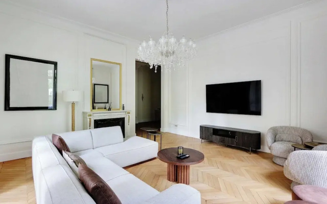 Spacious Apartment - 2br/4p - Arc de Triomphe