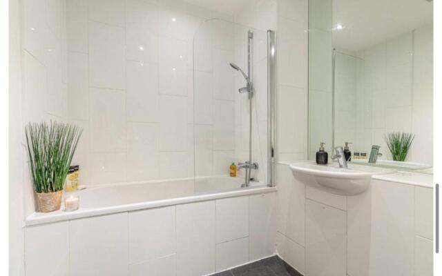 Lovely 3-Bedroom Apartment in Glasgow City Centre
