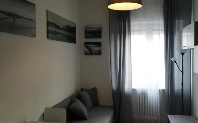 Queen East Verona apartments