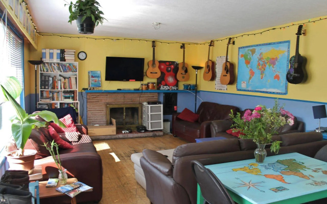 Kelowna International Hostel
