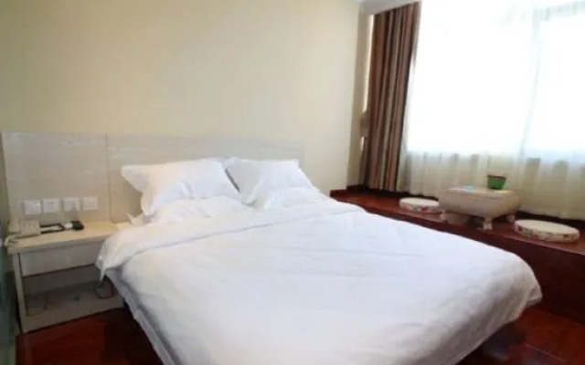 Super 8 Hotel Yantai Zhaoyuan Bus Terminal Branch