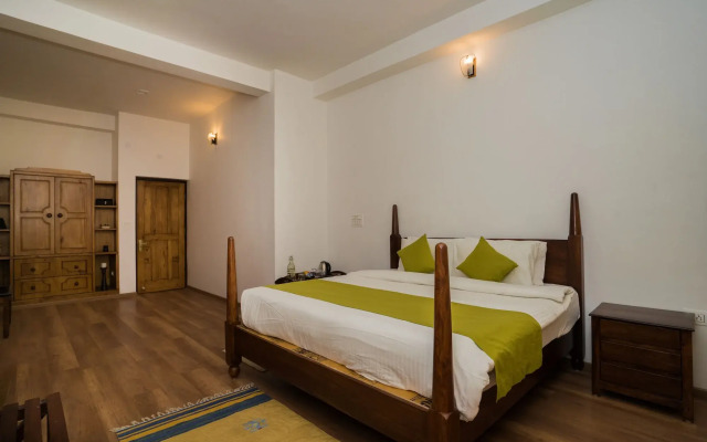 Bhikampur Lodge By Howard