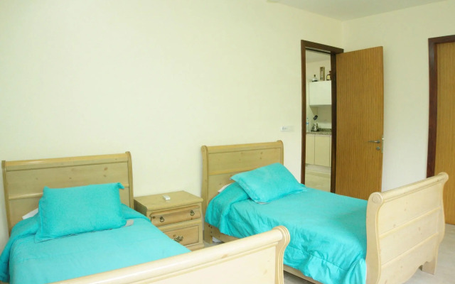 Pajaro de Fuego Pool & Terrace