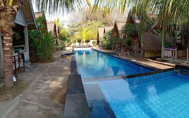 Youpy Bungalows