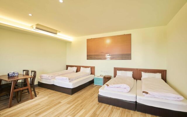 First Shanhai Hotel